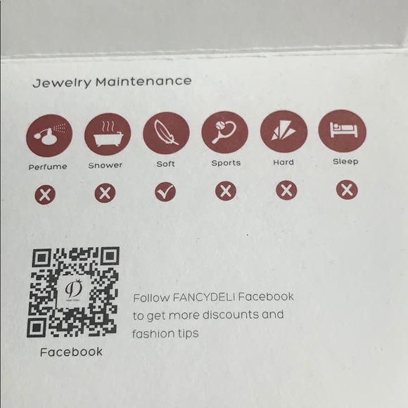 I Love You to the Moon and Back Necklace - Picture 4 of 6